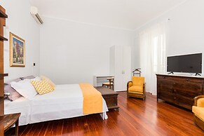 Una Terrazza nei Pressi del Po by Wonderful Italy