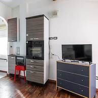 Studio Malcontenti con Terrazzo by Wonderful Italy