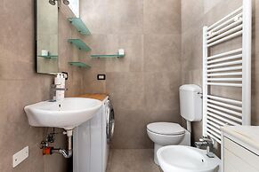 Studio Malcontenti con Terrazzo by Wonderful Italy