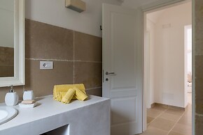 Villa Degli Ulivi con Piscina by Wonderful Italy