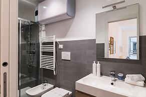 Ancient Port Apartments - Opal