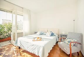 Boscobello Seaview Apartment by Wonderful Italy