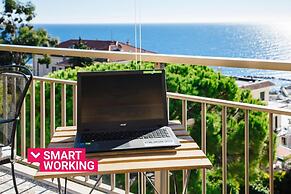 Boscobello Seaview Apartment by Wonderful Italy