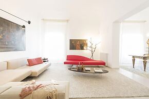 Luxury Gattopardo Apartment by Lago Design