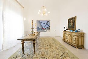 Luxury Gattopardo Apartment by Lago Design