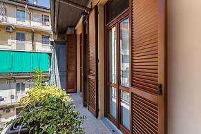 Nice and Cozy Apartment in Crocetta by Wonderful Italy