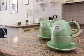 Nice and Cozy Apartment in Crocetta by Wonderful Italy