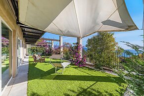 La Bouganville P1 1 by Wonderful Italy