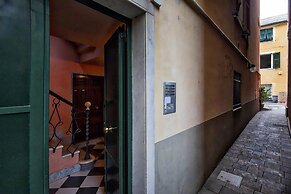 Santa Chiara Apartment by Wonderful Italy