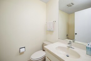 9952spinnaker833srmco - Spinnakers Reach 833