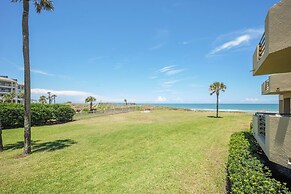 9952spinnaker833srmco - Spinnakers Reach 833