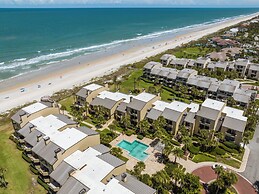 9952spinnaker833srmco - Spinnakers Reach 833