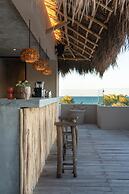 Dos Mares Barefoot Luxury