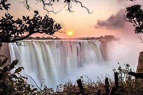 Manacomfy - 14bed House - 4 Baths - Victoria Falls