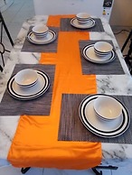 Manacomfy - 14bed House - 4 Baths - Victoria Falls