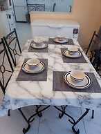 Manacomfy - 14bed House - 4 Baths - Victoria Falls