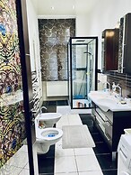 Hotel Apartment in Square Praha 2