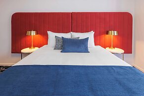 Oaks Melbourne St Kilda Road Hotel