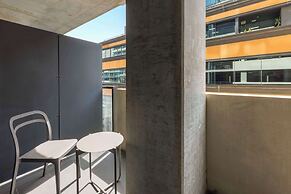 Oaks Melbourne St Kilda Road Hotel