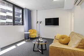 Oaks Melbourne St Kilda Road Hotel