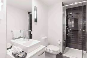 Oaks Melbourne St Kilda Road Hotel