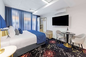 Oaks Melbourne St Kilda Road Hotel