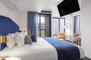 Oaks Melbourne St Kilda Road Hotel