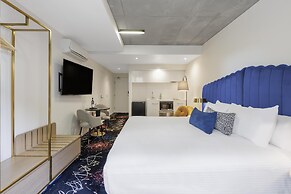 Oaks Melbourne St Kilda Road Hotel