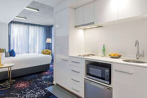 Oaks Melbourne St Kilda Road Hotel