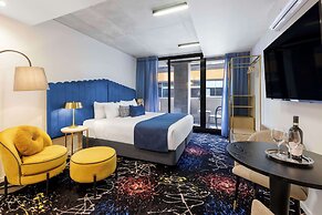 Oaks Melbourne St Kilda Road Hotel