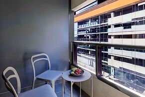 Oaks Melbourne St Kilda Road Hotel