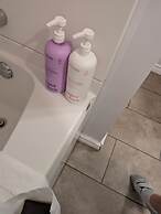 Gordie's Inn & Suites