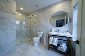 The Orange Inn Boutique Hotel