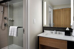 Sheraton Grand Rapids Airport Hotel