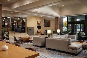 Sheraton Grand Rapids Airport Hotel