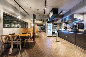 Shinchon Wol Hotel
