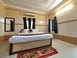 Goroomgo Star Inn Puri