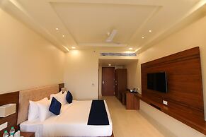 THE FOREST HILL HOTEL