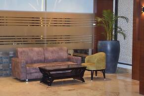 THE FOREST HILL HOTEL