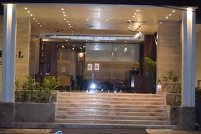 THE FOREST HILL HOTEL