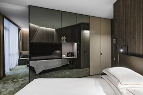 MANA Sleep & SPA