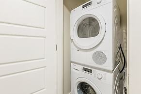 Modern Condo in Downtown New Orleans