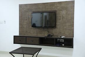 Krishna's Landmark Business Hotel