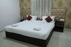 Krishna's Landmark Business Hotel