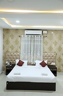 Krishna's Landmark Business Hotel