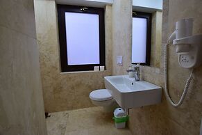 Dacia Residence Apartments