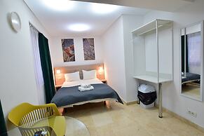 Dacia Residence Apartments