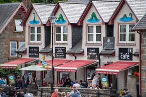 Loch Ness Gate House