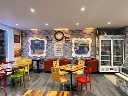 Loch Ness Gate House