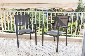 Cozy and spacious apartment in Zografou